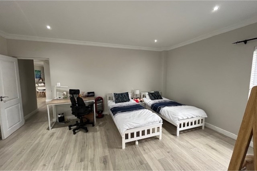 To Let 4 Bedroom Property for Rent in Croydon Olive Estate Western Cape